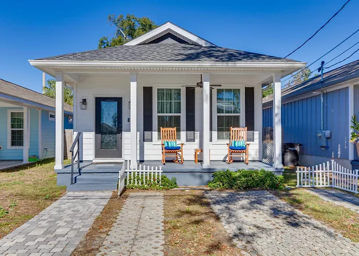 Modern Pensacola Vacation Home W/ Private Pool!