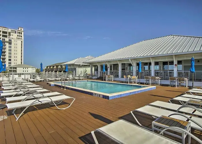 New Listing, Luxury 4Bd Steps To Beach Club