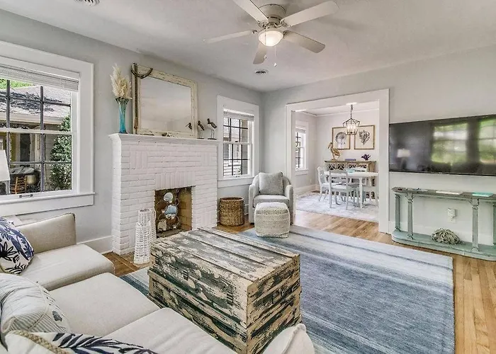 Cottage In Beautiful Pensacola Close To Downtown