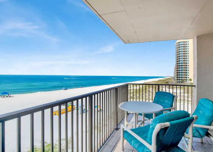 Ocean Breeze East 404 By Pkrm