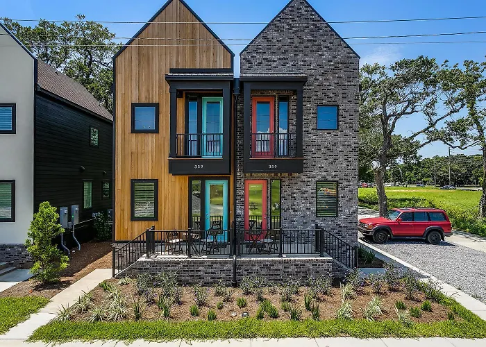 Downtown Pensacola Townhome - Clubb St
