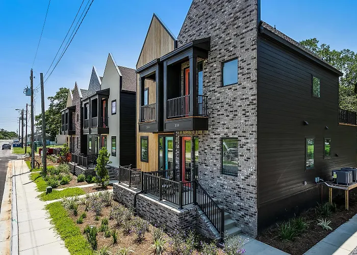 Downtown Pensacola Townhome - Clubb St