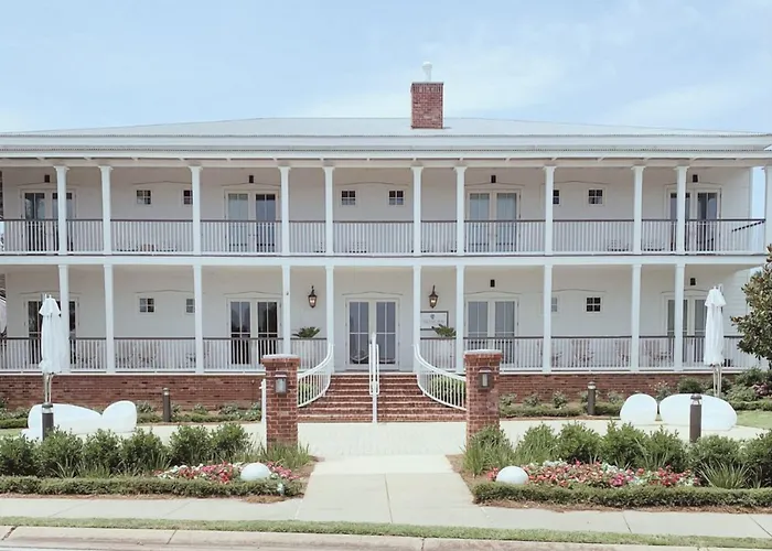 Oyster Bay Boutique Hotel (Adults Only)