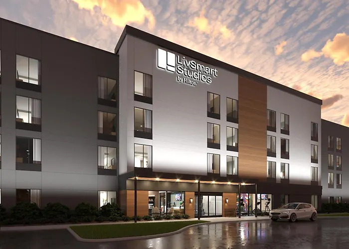 Livsmart Studios Hilton Pensacola I-10 North Davis Hwy