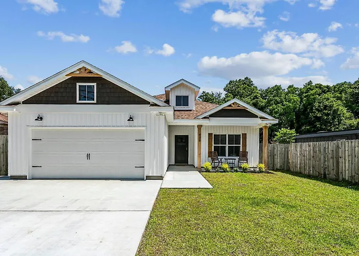 406 Hancock Ln
