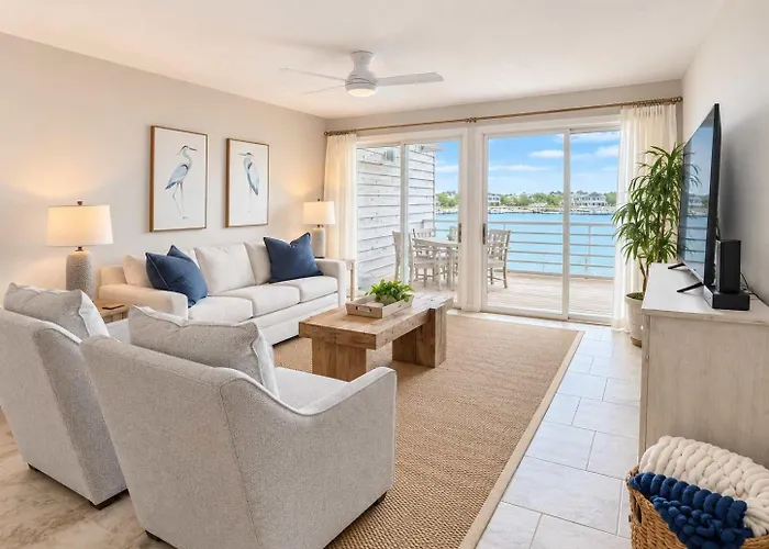 Needle Rush Point E34 Beach Access 2 Pools Riverfront Private Beach