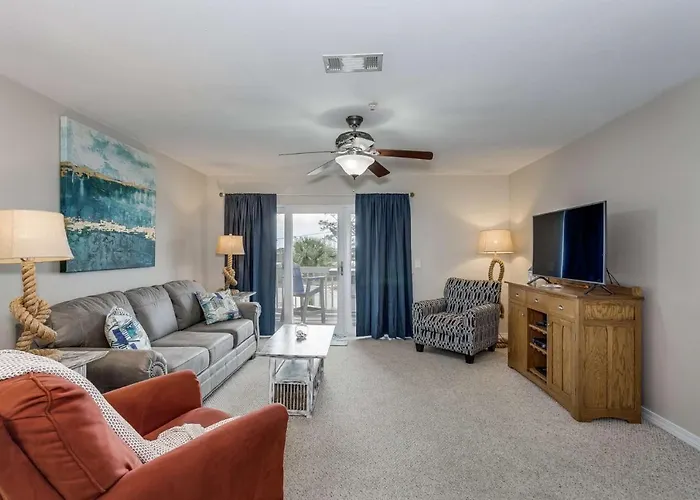 16038 Innerarity Pt Rd