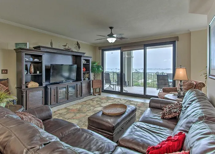Ornate Resort Condo W/ Balcony, Pool, Water Views!
